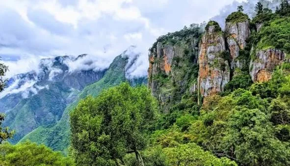 Pillar Rocks