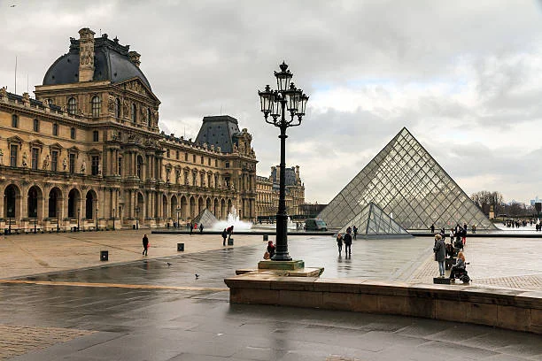 Louvre Museum