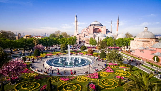 Istanbul (Hagia Sophia & Blue Mosque)