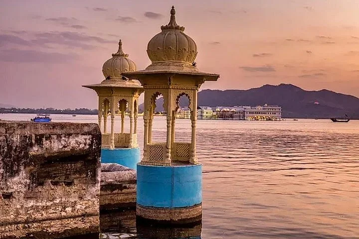 Saheliyon Ki Bari